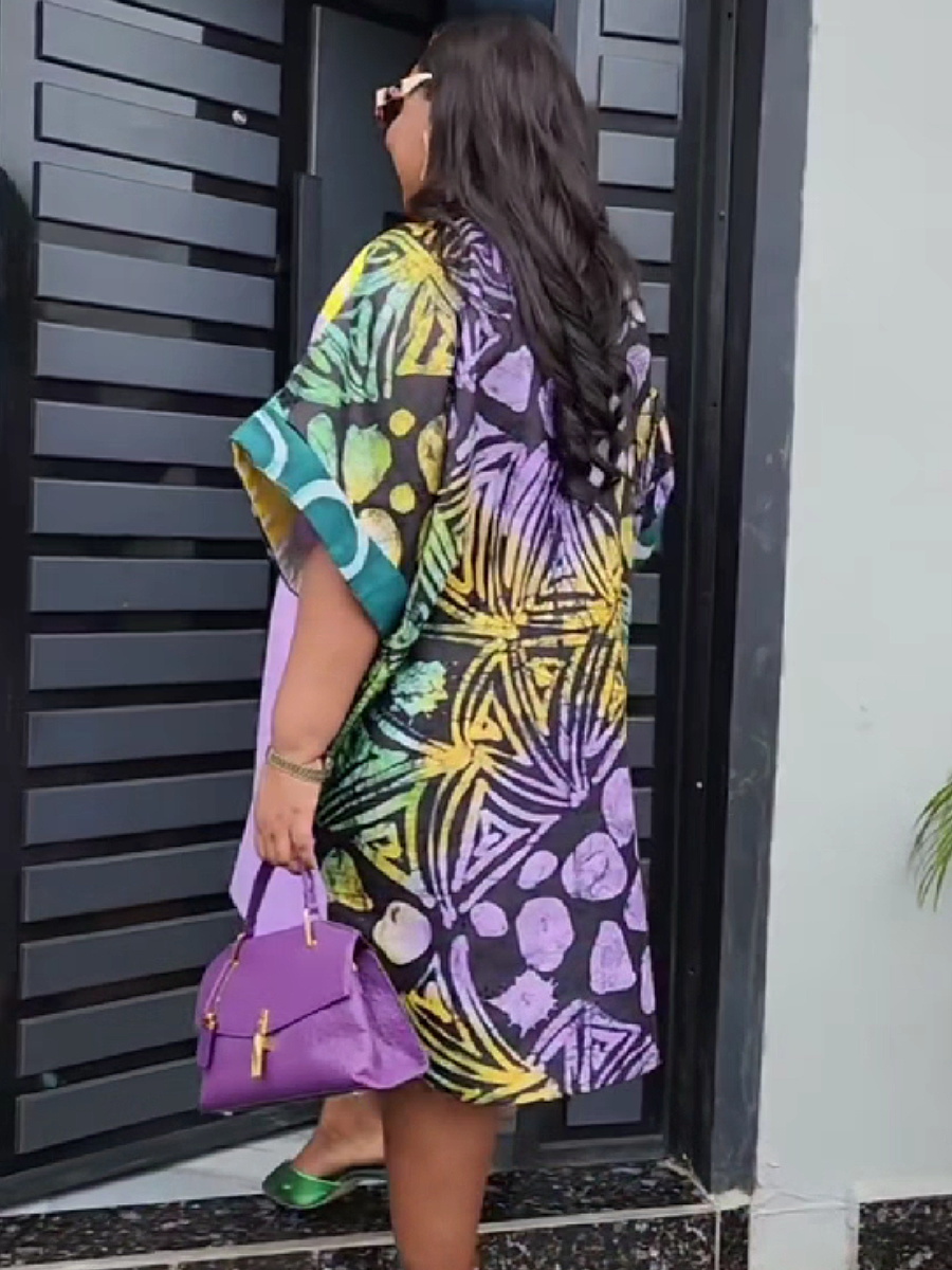 Bold Stripe Trimmed Oversized Tunic Dress